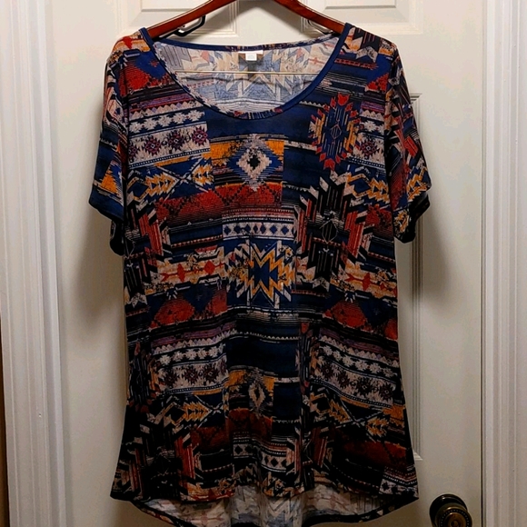 Lularoe Aztec Pattern Classic T size 2xl - Picture 1 of 5